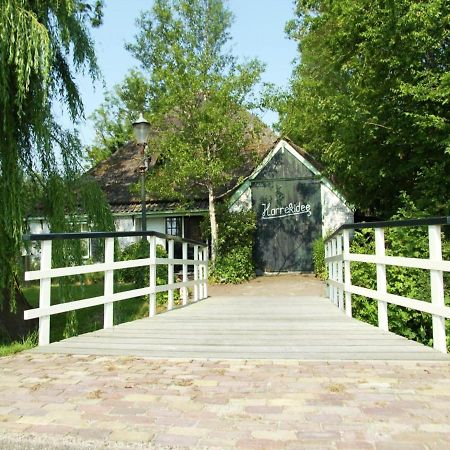 Apartment In Sint Maartensbrug With Garden Exterior foto
